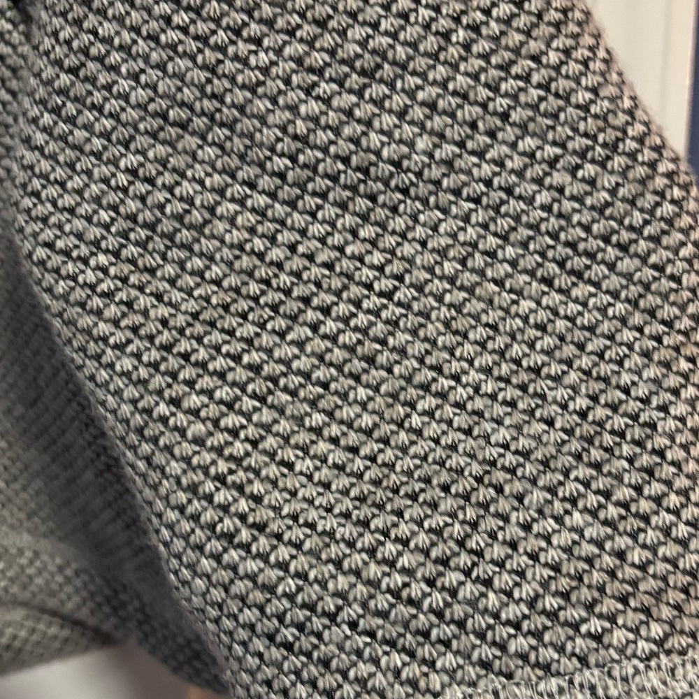 Orvis Sherpa Lined Gray Quarter-Zip Sweater, size XL - Picture 6 of 11